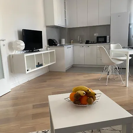 Porto * تريبينيي